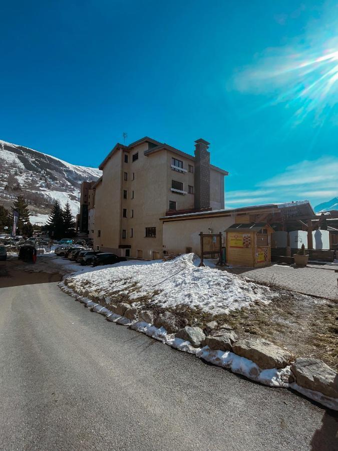 Atmosphere Hotel Les Deux Alpes Exterior foto