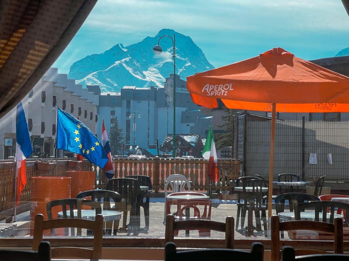 Atmosphere Hotel Les Deux Alpes Exterior foto