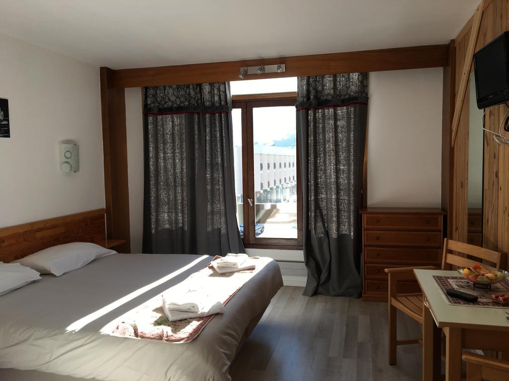 Atmosphere Hotel Les Deux Alpes Exterior foto